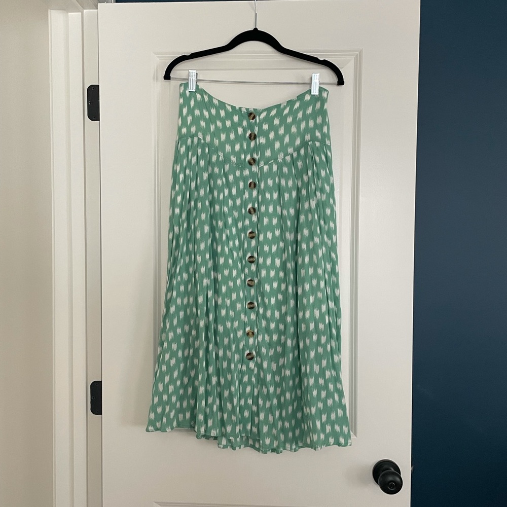 2/$25 Vestique Skirt